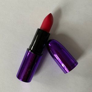 MAC red lipstick NEW